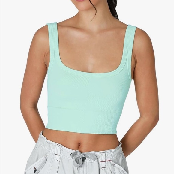 NikiBiki Seamless Chevron Ribbed Crop Top Island Aqua One Size - Picture 1 of 8